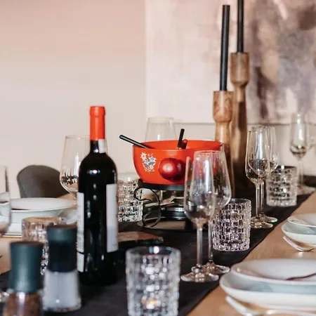 度假居 A&y Zum Goldenen Hirsch By Interhome 达沃斯