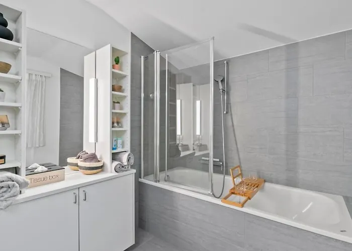 A&y Zum Goldenen Hirsch By Interhome 达沃斯